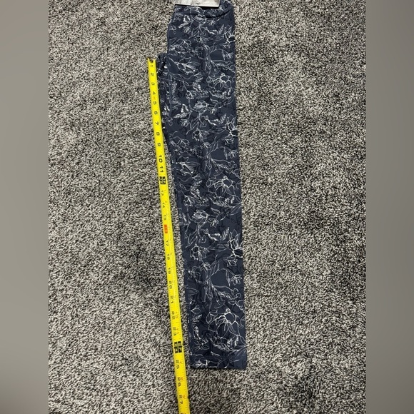 NWT Stori floral leggings - Picture 3 of 5